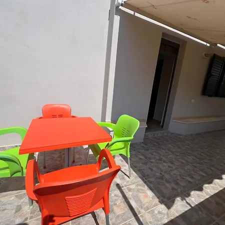 Bebi Apartment Sarandë