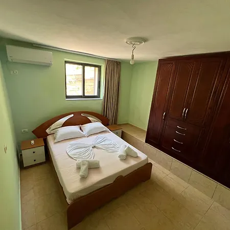 Bebi Apartment *